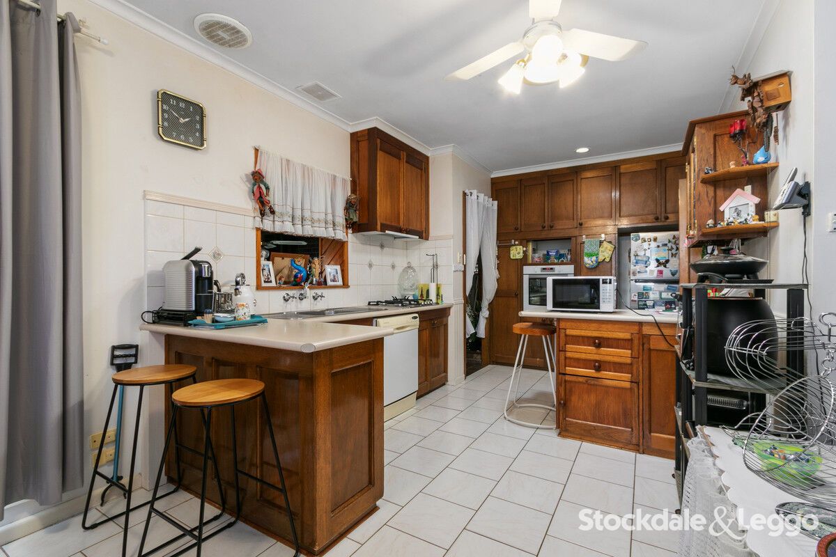8 Ritchie Road, Churchill VIC 3842, Image 2