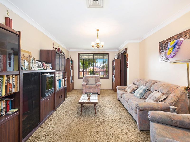 13 Oulton Street, Prospect NSW 2148, Image 1