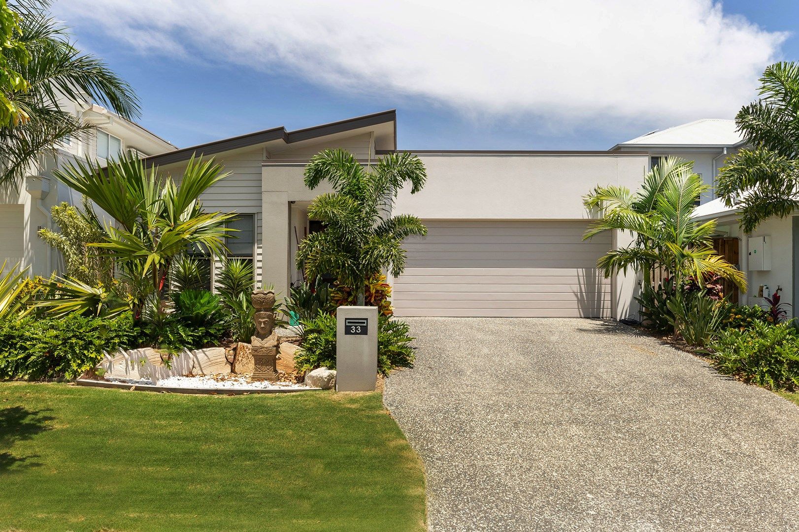 33 Keelson Cres, Hope Island QLD 4212, Image 0