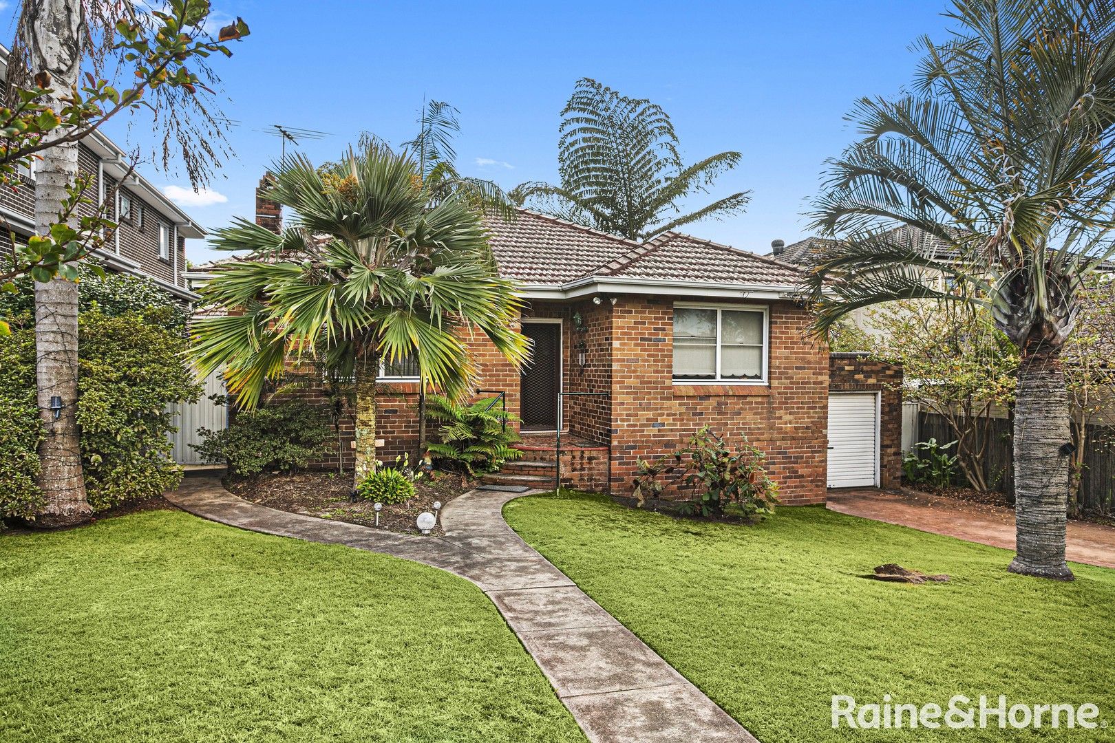 4 Poulton Avenue, Beverley Park NSW 2217, Image 0