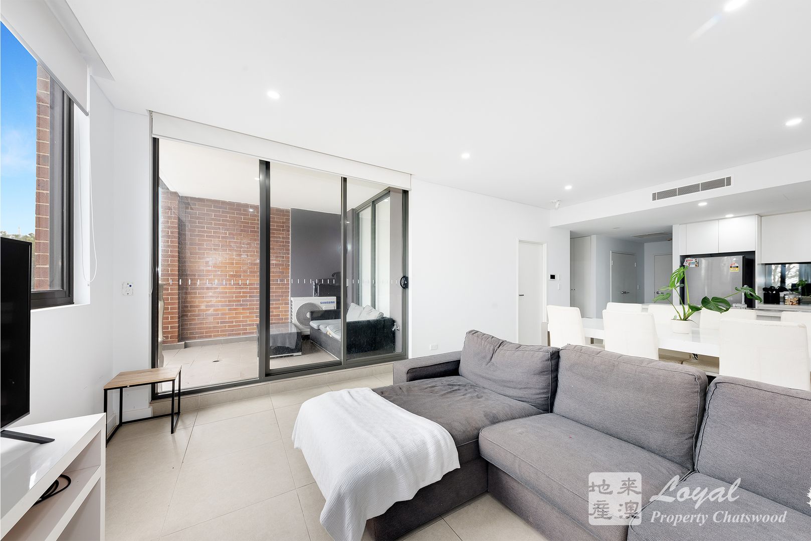 309/18 Pemberton Street, Botany NSW 2019, Image 2