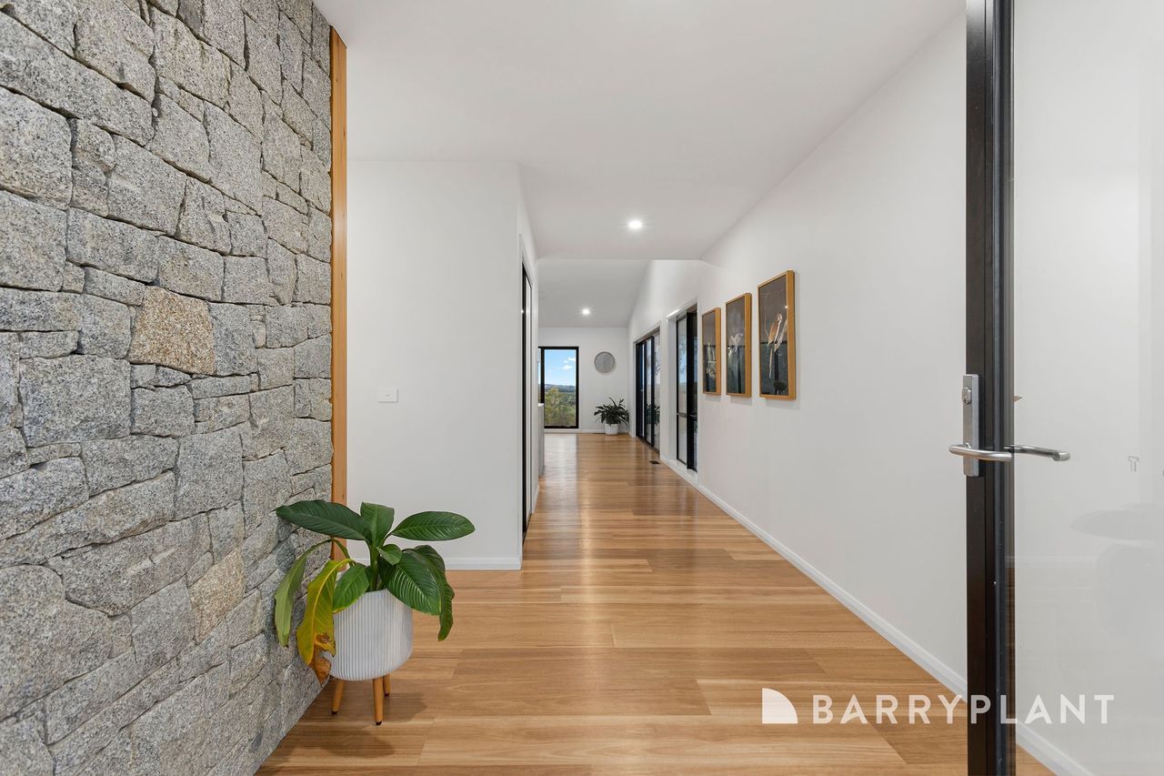 7 Hennessy Court, Bena VIC 3946, Image 2