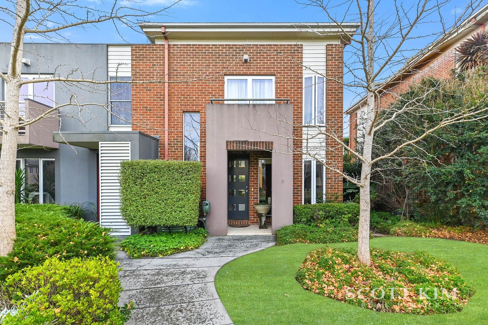3 bedrooms Townhouse in 9 Ewart Lane BURWOOD VIC, 3125