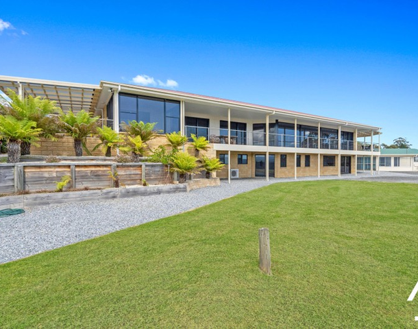 5 Adley Court, Beauty Point TAS 7270