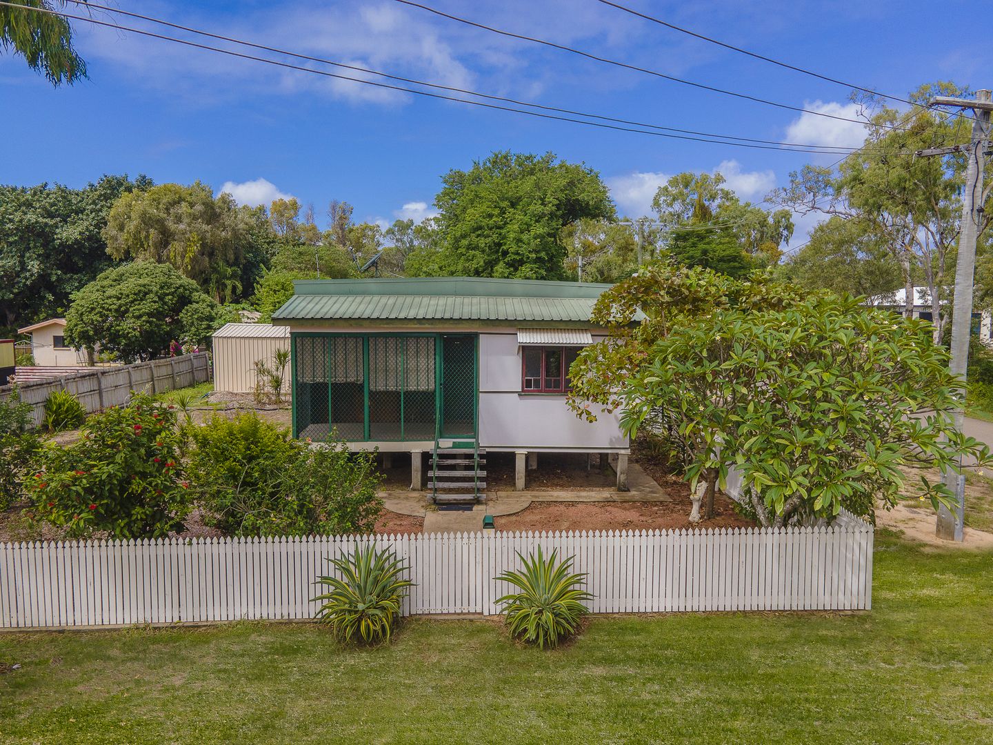 2 Atoll Street, Saunders Beach QLD 4818, Image 1