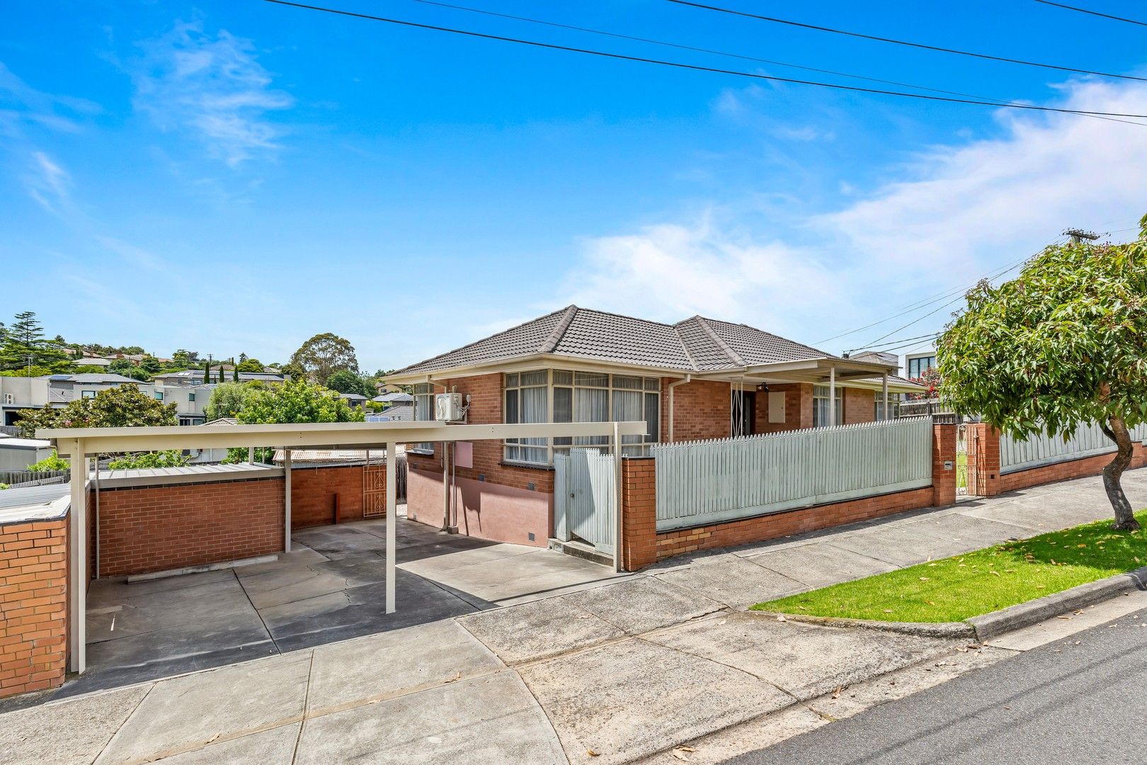 3 bedrooms House in 1 Esther Street TEMPLESTOWE LOWER VIC, 3107