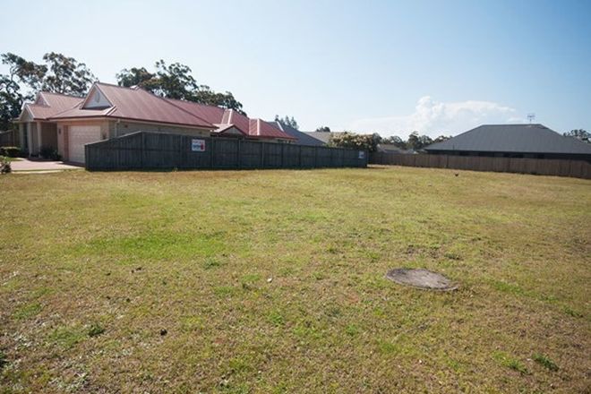 Picture of 44 Leeward Circuit, TEA GARDENS NSW 2324