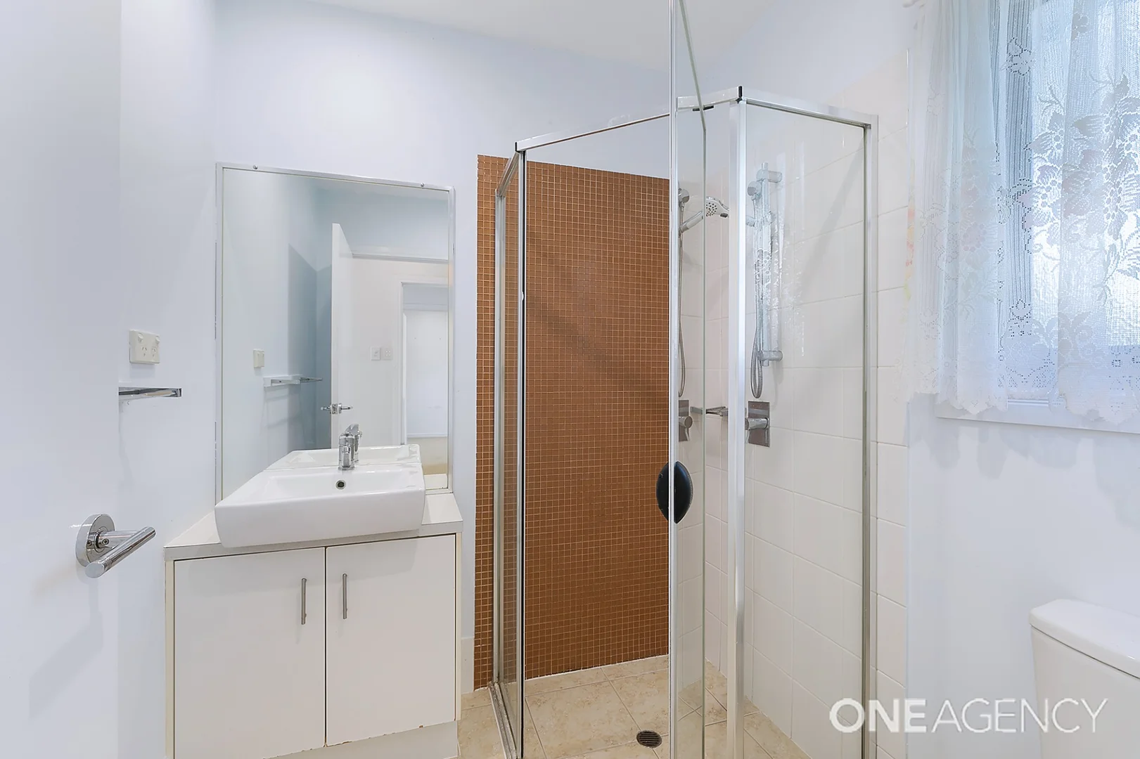 Additional image 6 of 5/13-17 Caroline Street, Woody Point QLD 4019