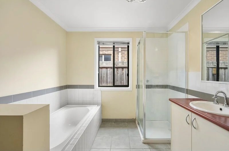 Additional image 5 of 3/11 Thwaites Cl, Highton VIC 3216