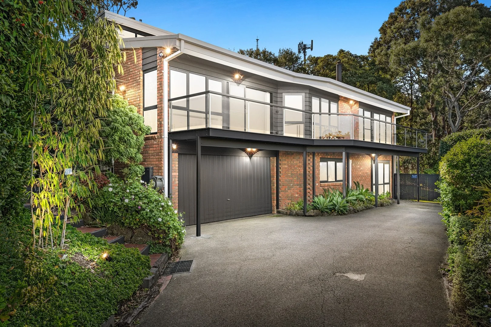 11 Azalea Court, Croydon North VIC 3136