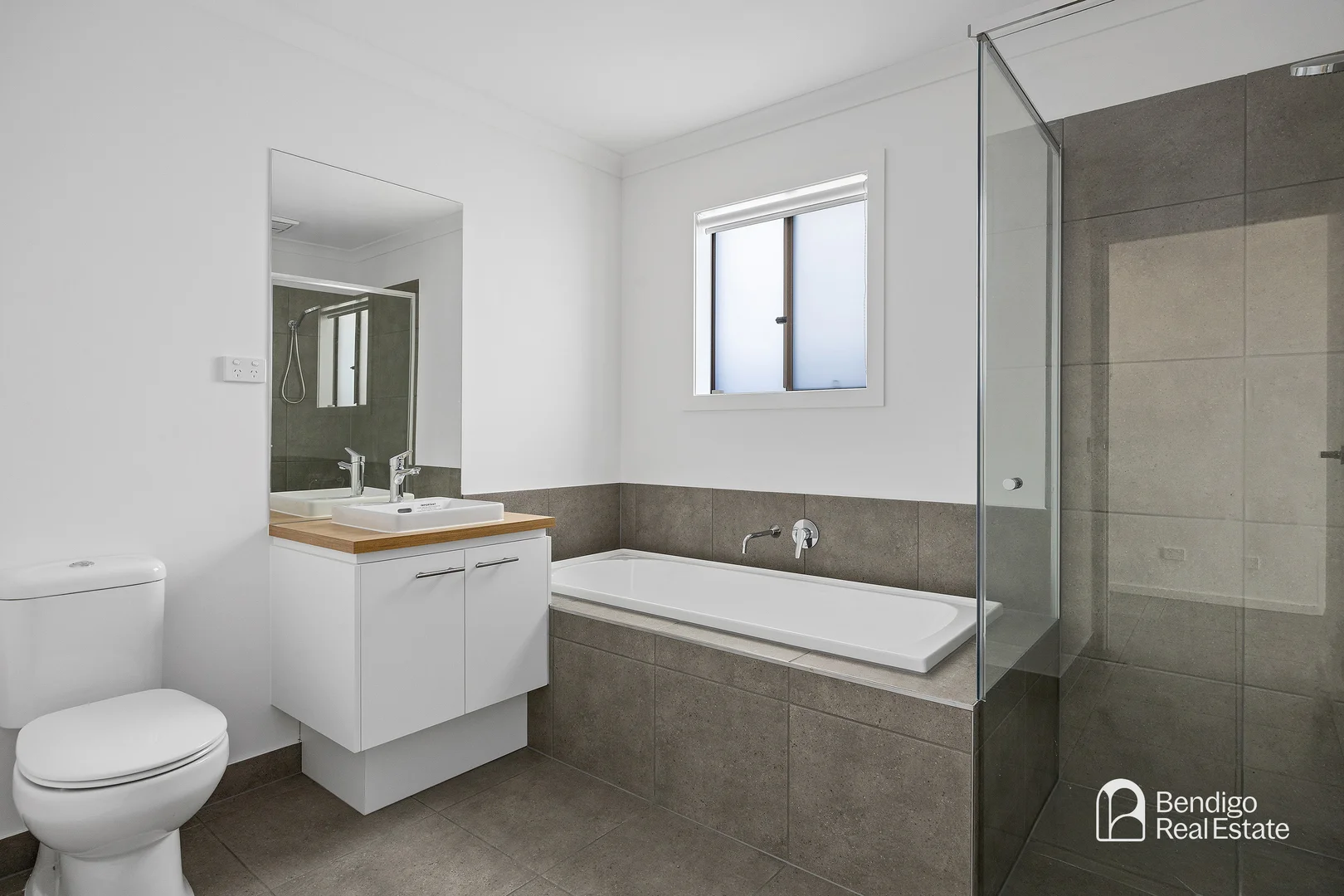 Additional image 5 of 12 Sendock Parade, Huntly VIC 3551