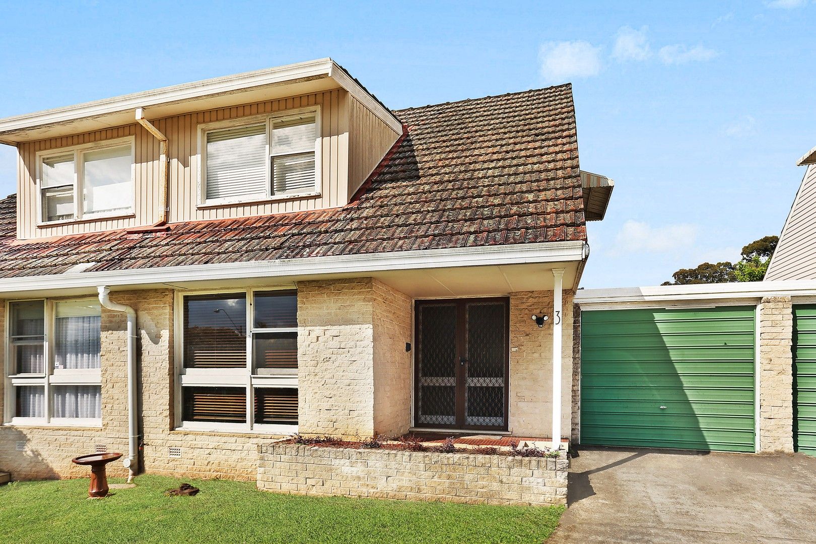 2 bedrooms Townhouse in 3/53 Weston Street REVESBY NSW, 2212