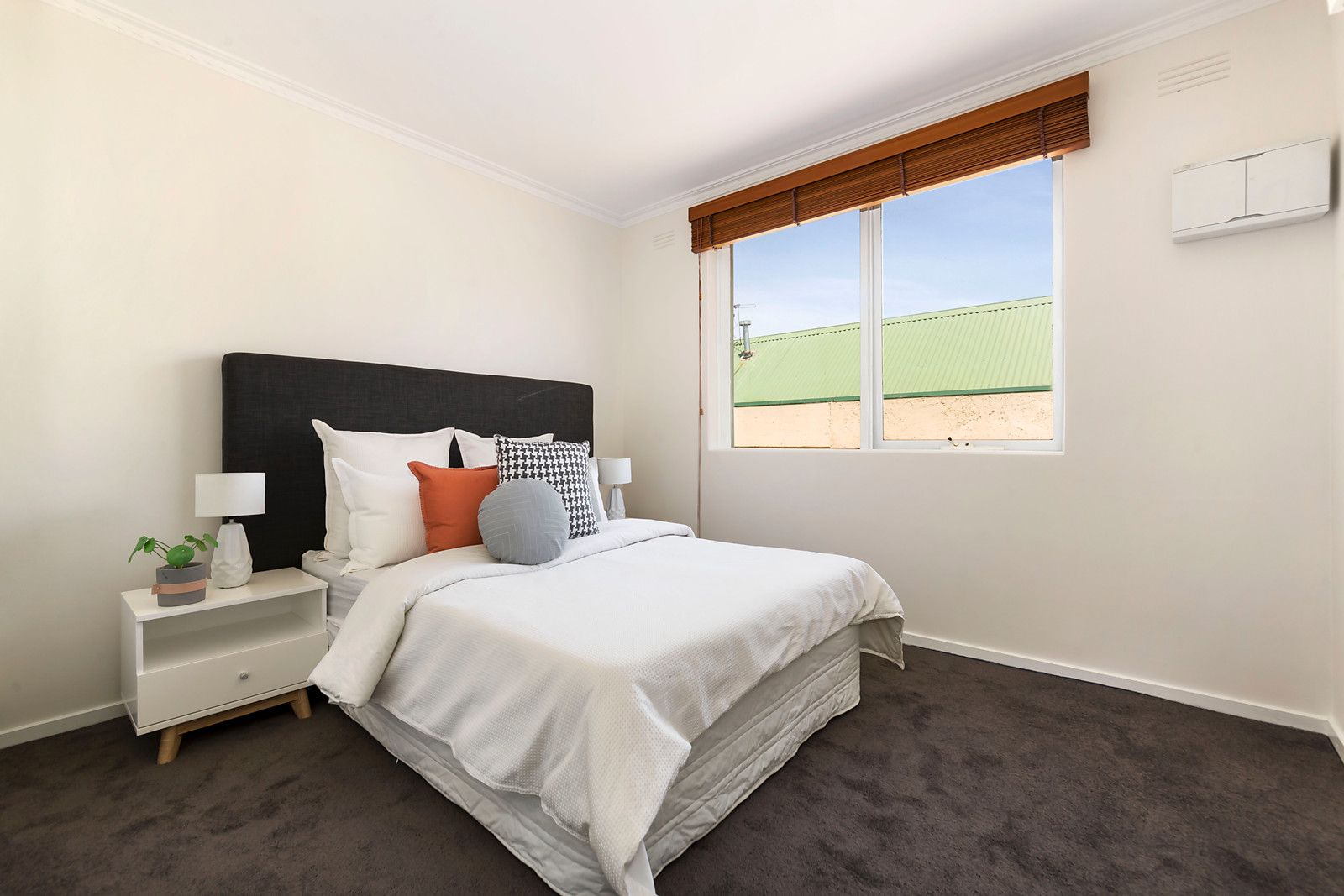 6/9 Buckland Street, Travancore VIC 3032, Image 2