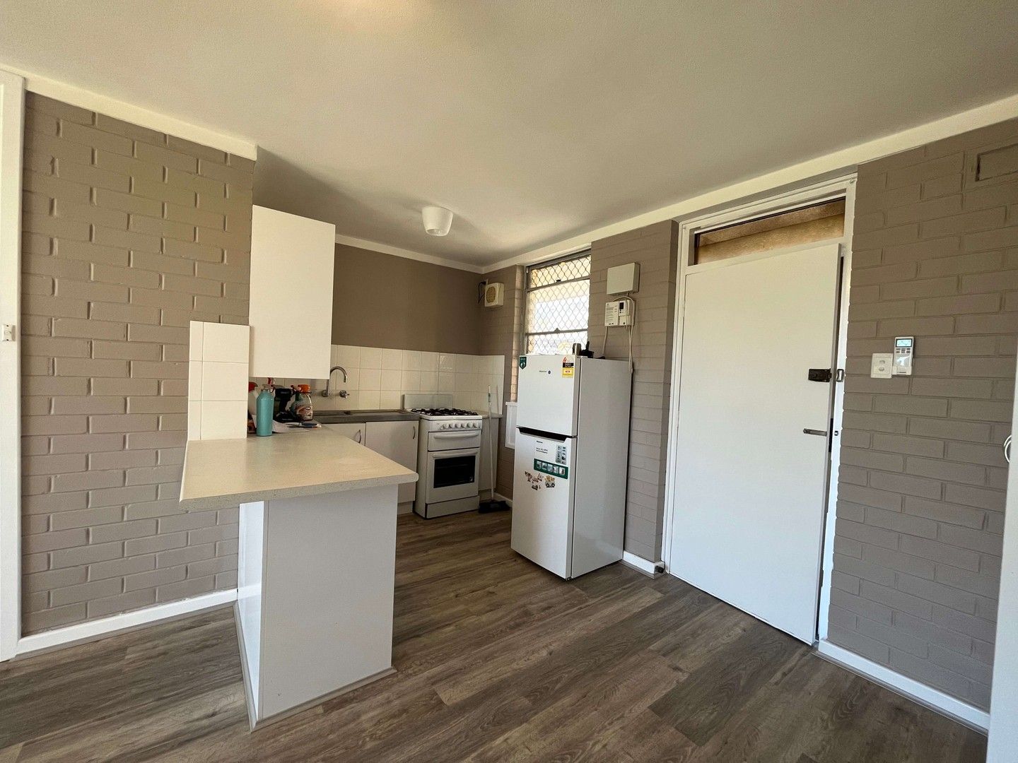 1 bedrooms Apartment / Unit / Flat in 3/74 McMaster Street VICTORIA PARK WA, 6100