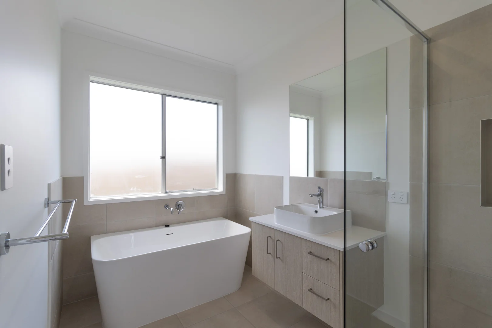 Additional image 9 of 27 Torbanlea Street, Burrum Heads QLD 4659