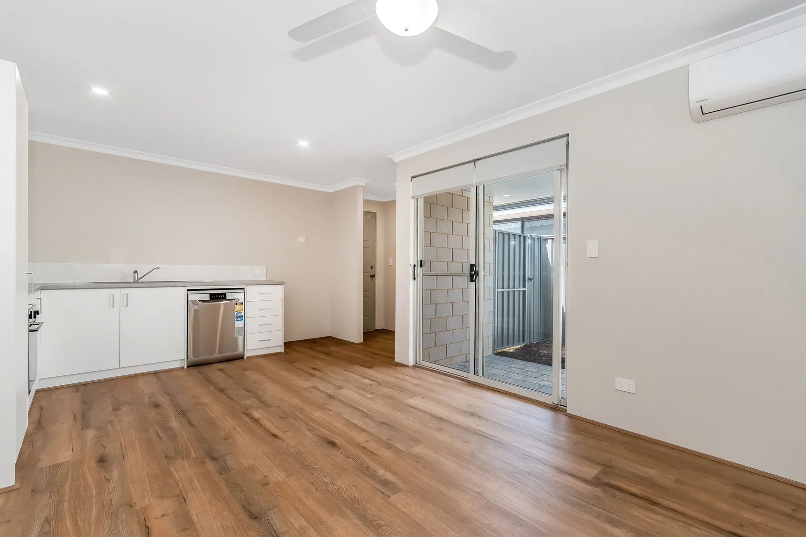 Additional image 8 of 52B Keegan Way, South Yunderup WA 6208