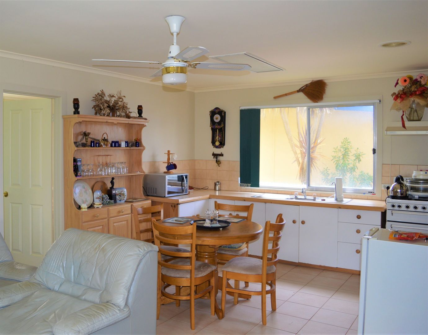 44 Mcloughlins Road, Mcloughlins Beach VIC 3874, Image 2