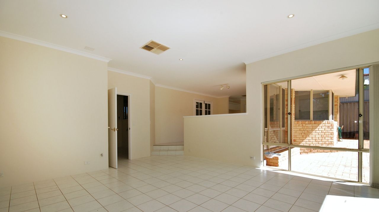 206 Stock Road, Melville WA 6156, Image 2