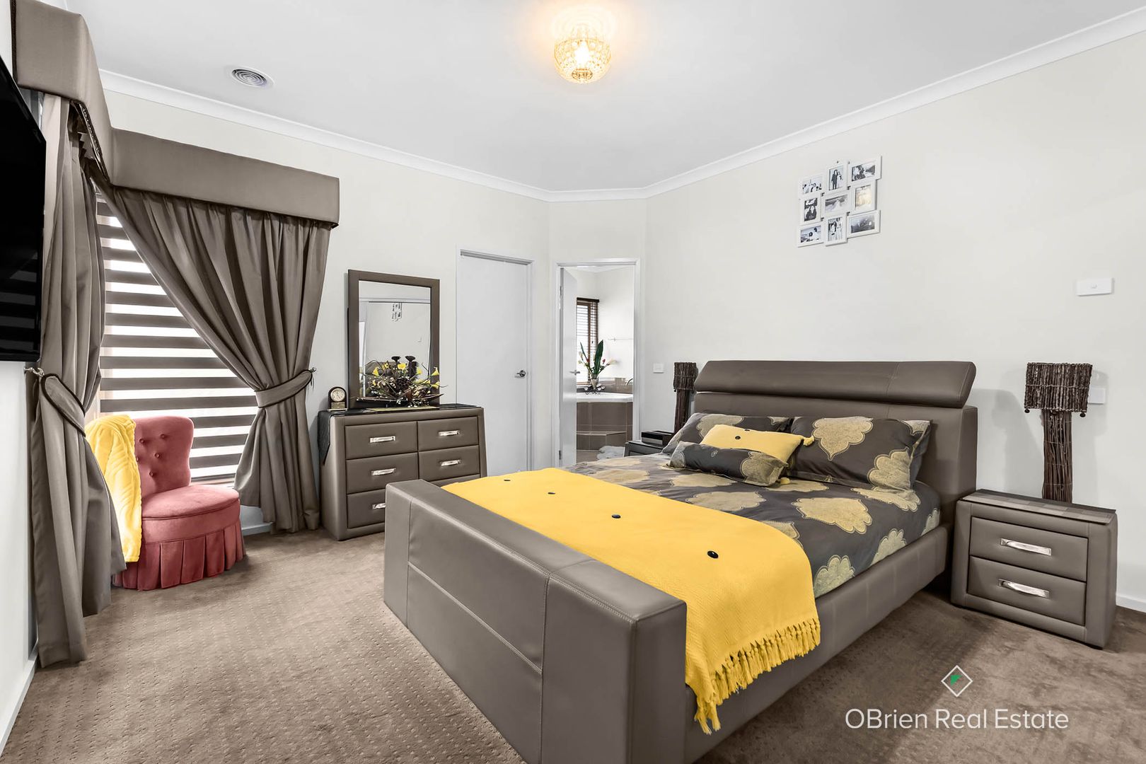 24 Crampton Chase, Sandhurst VIC 3977, Image 1