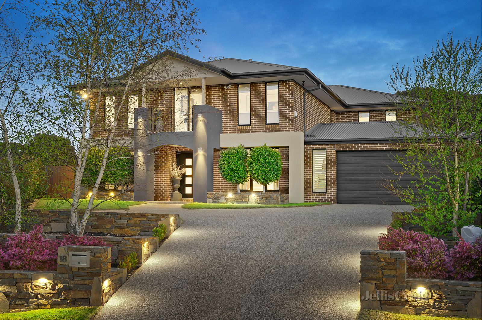 18 Melliodora Crescent, Greensborough VIC 3088, Image 0