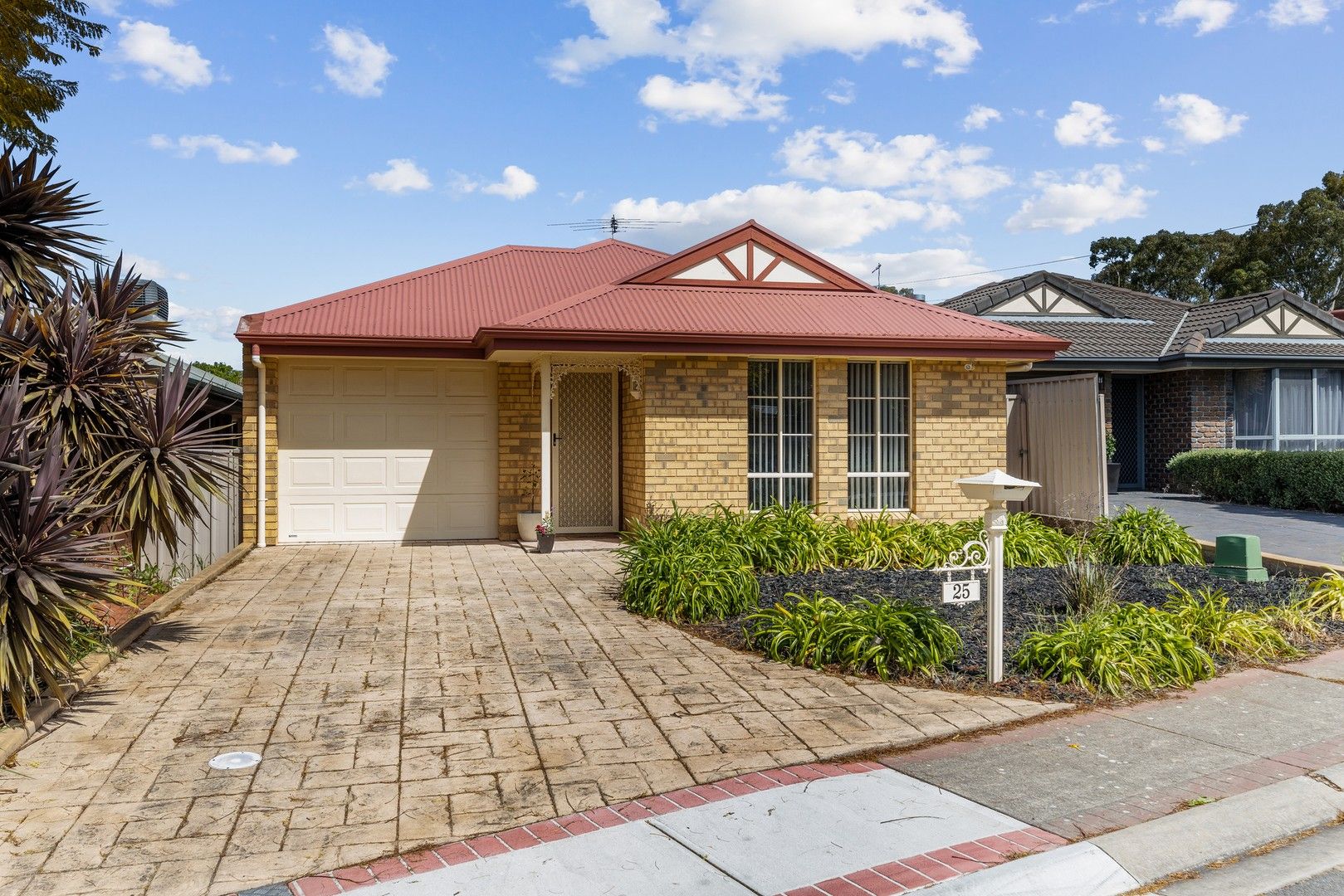 25 Jacaranda Grove, Golden Grove SA 5125, Image 0