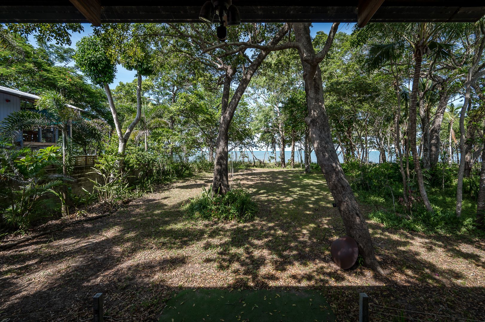 34 Poinsettia Street, Holloways Beach QLD 4878, Image 2