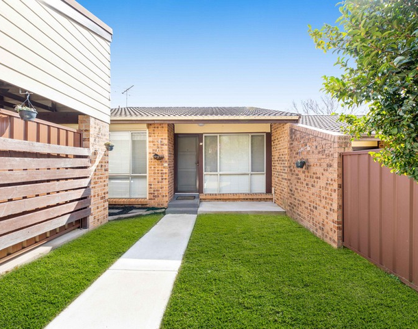 11/5 Robin Place, Ingleburn NSW 2565