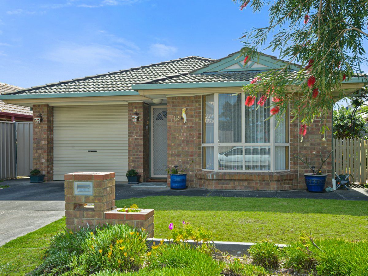 12 Henry Street, Encounter Bay SA 5211, Image 0