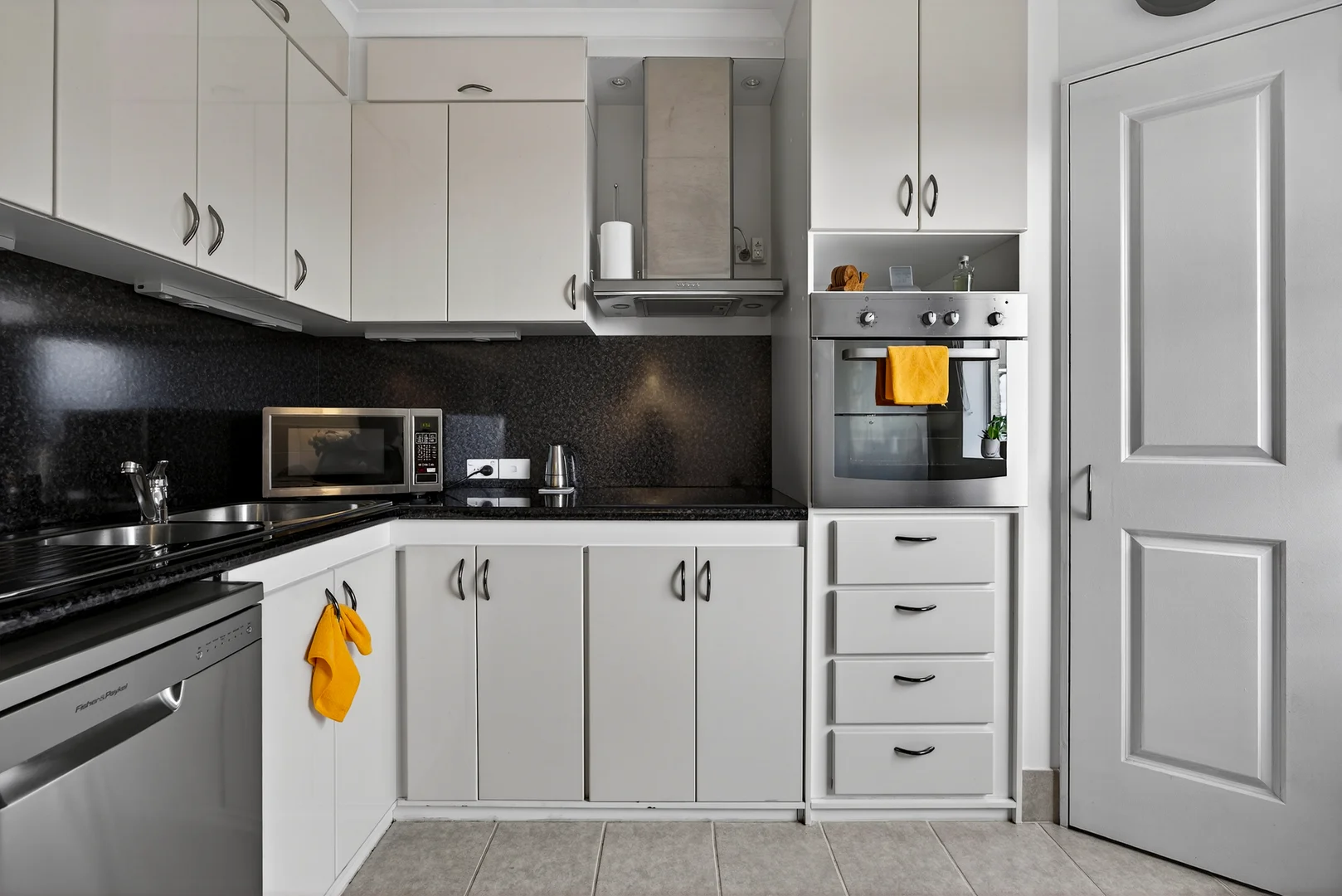 Additional image 7 of 63 High Street, Beaconsfield TAS 7270