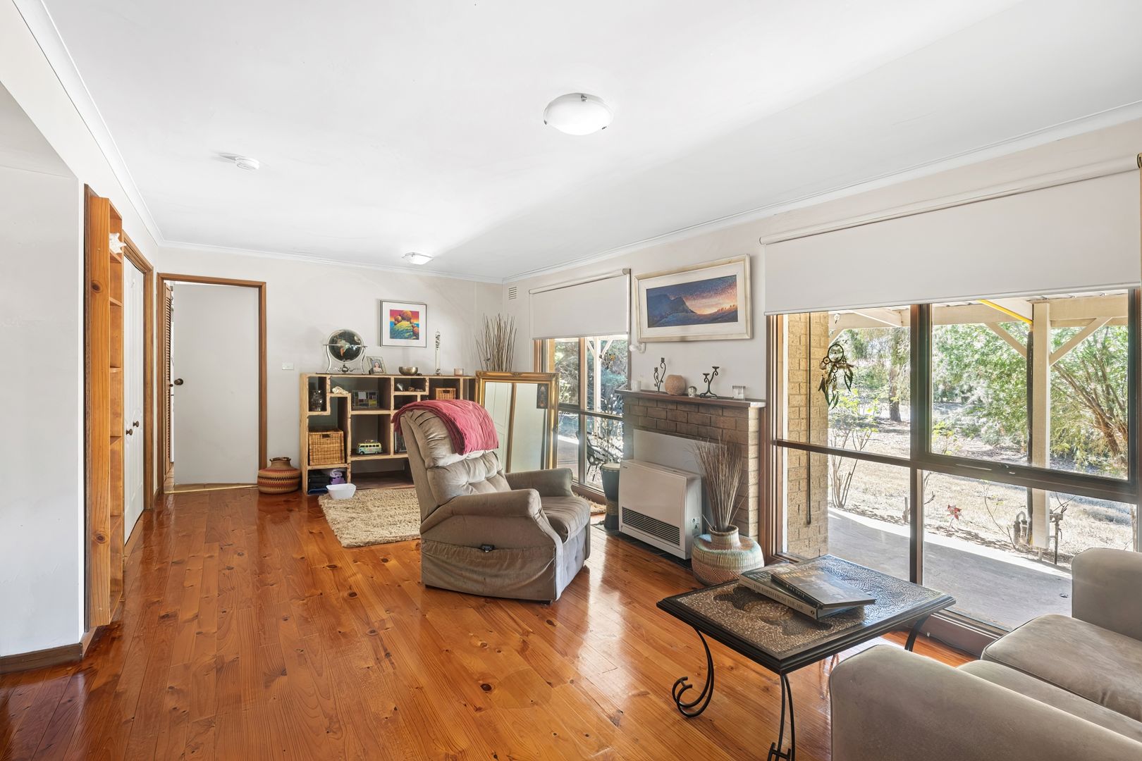 10 Louise Lane, Lancefield VIC 3435 House For Rent 520 Domain