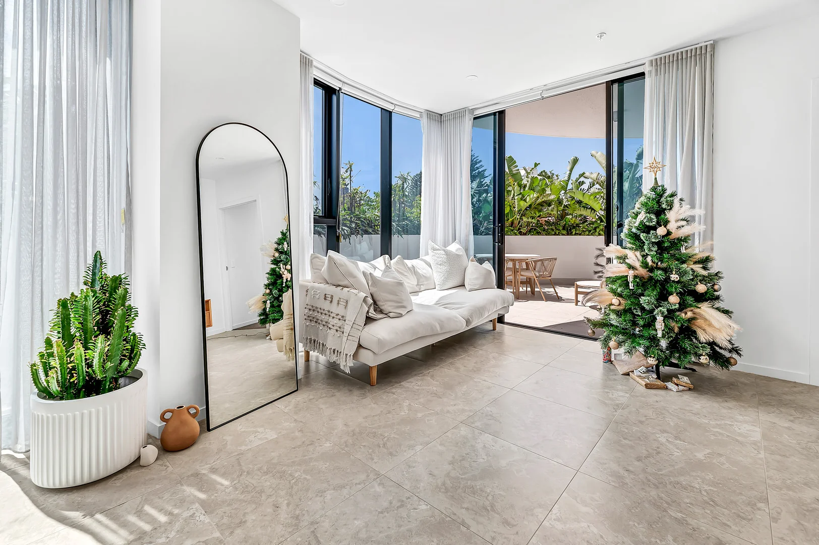 Additional image 4 of 204/28-30 Second Avenue, Broadbeach QLD 4218