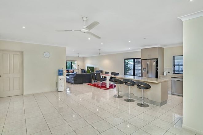 Picture of 12 Norfolk Close, HOLLOWAYS BEACH QLD 4878