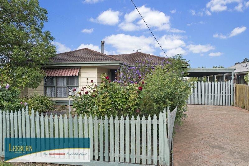 2 Stephen Street, Riddells Creek VIC 3431, Image 0