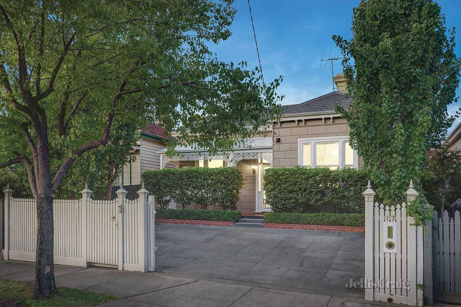 17 Edsall Street, Malvern VIC 3144, Image 0