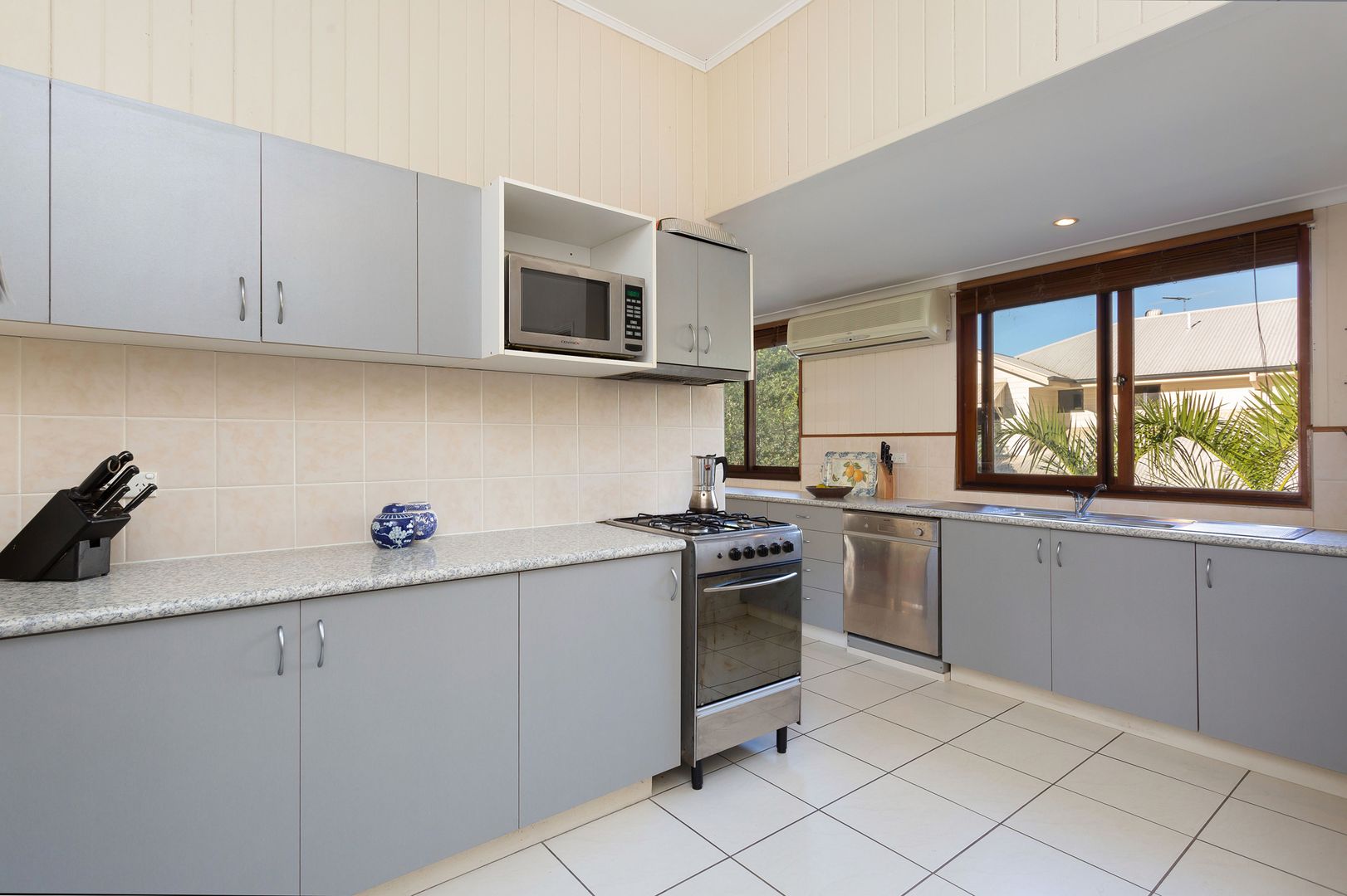 56 Adsett Street, Taringa QLD 4068, Image 1