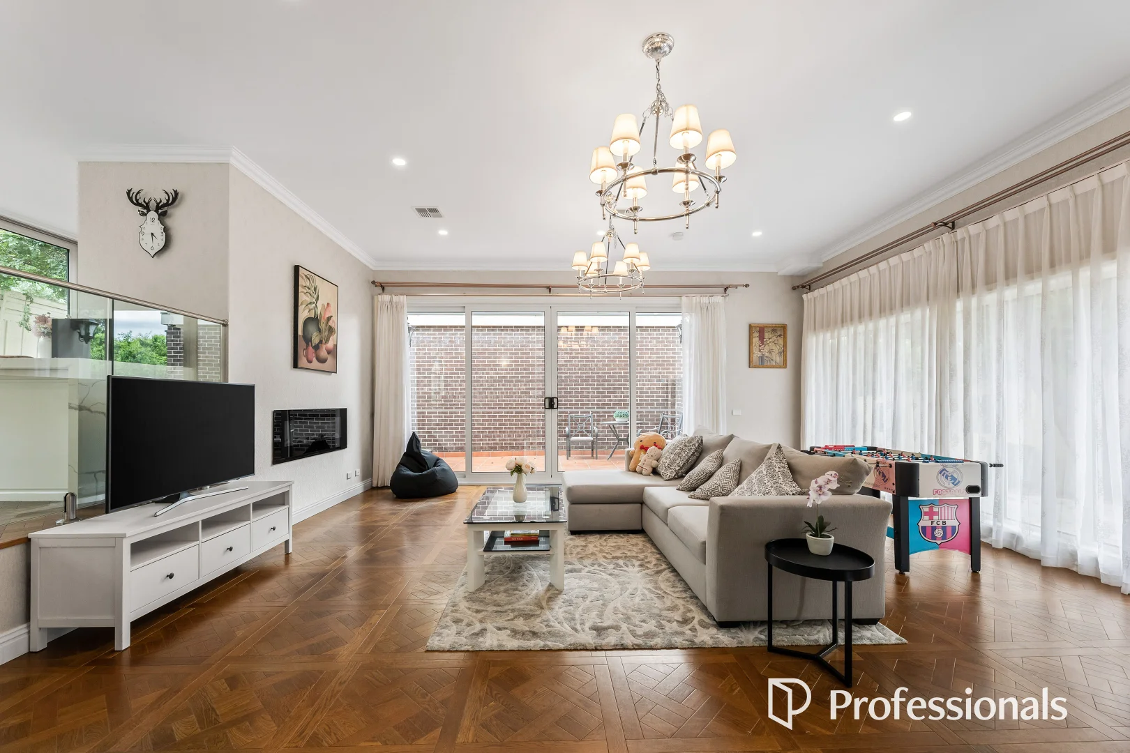 Additional image 2 of 2/18 Grandview Road, Box Hill South VIC 3128