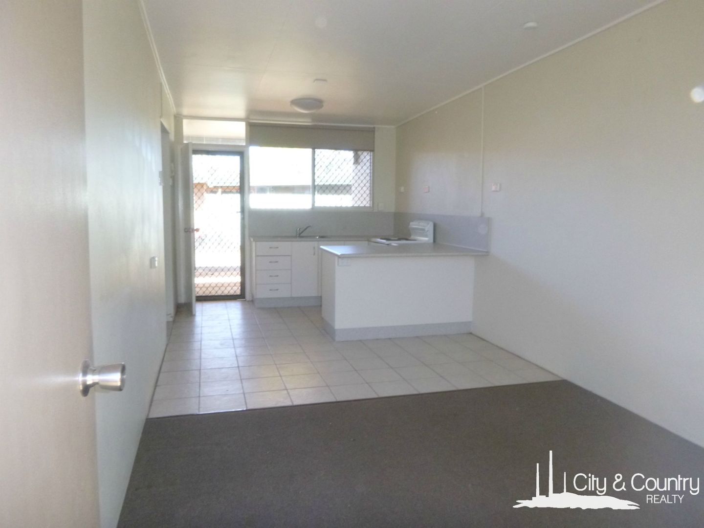 Unit 2/70 George Street, Mount Isa QLD 4825, Image 2