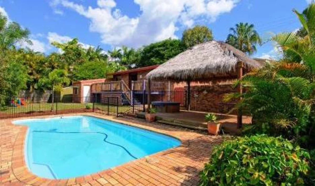 120 Barbaralla Drive, Springwood QLD 4127