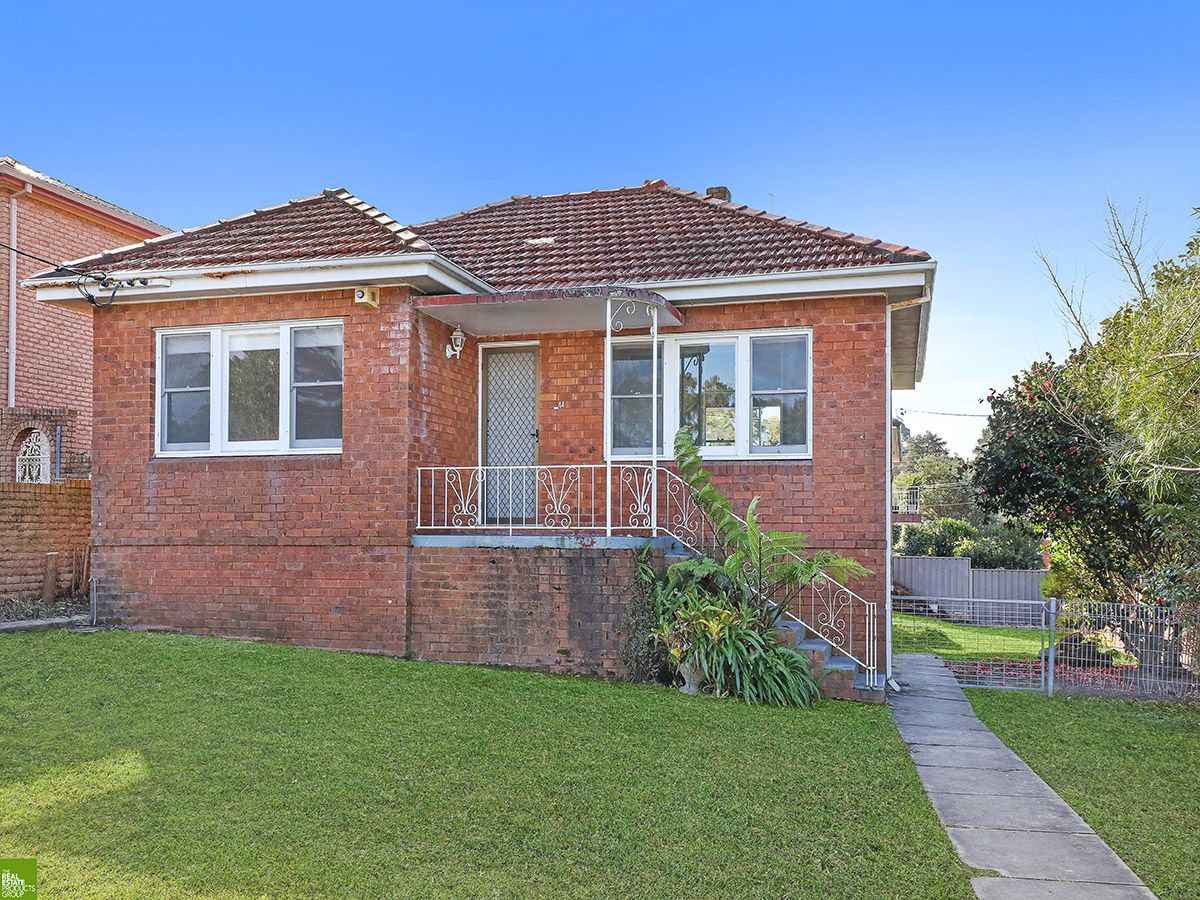 2 bedrooms House in 44 Francis Street CORRIMAL NSW, 2518