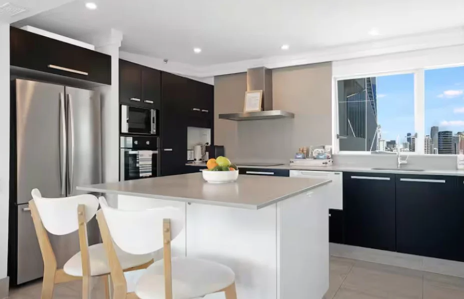 Additional image 17 of 18B/7 Fern Street, Surfers Paradise QLD 4217