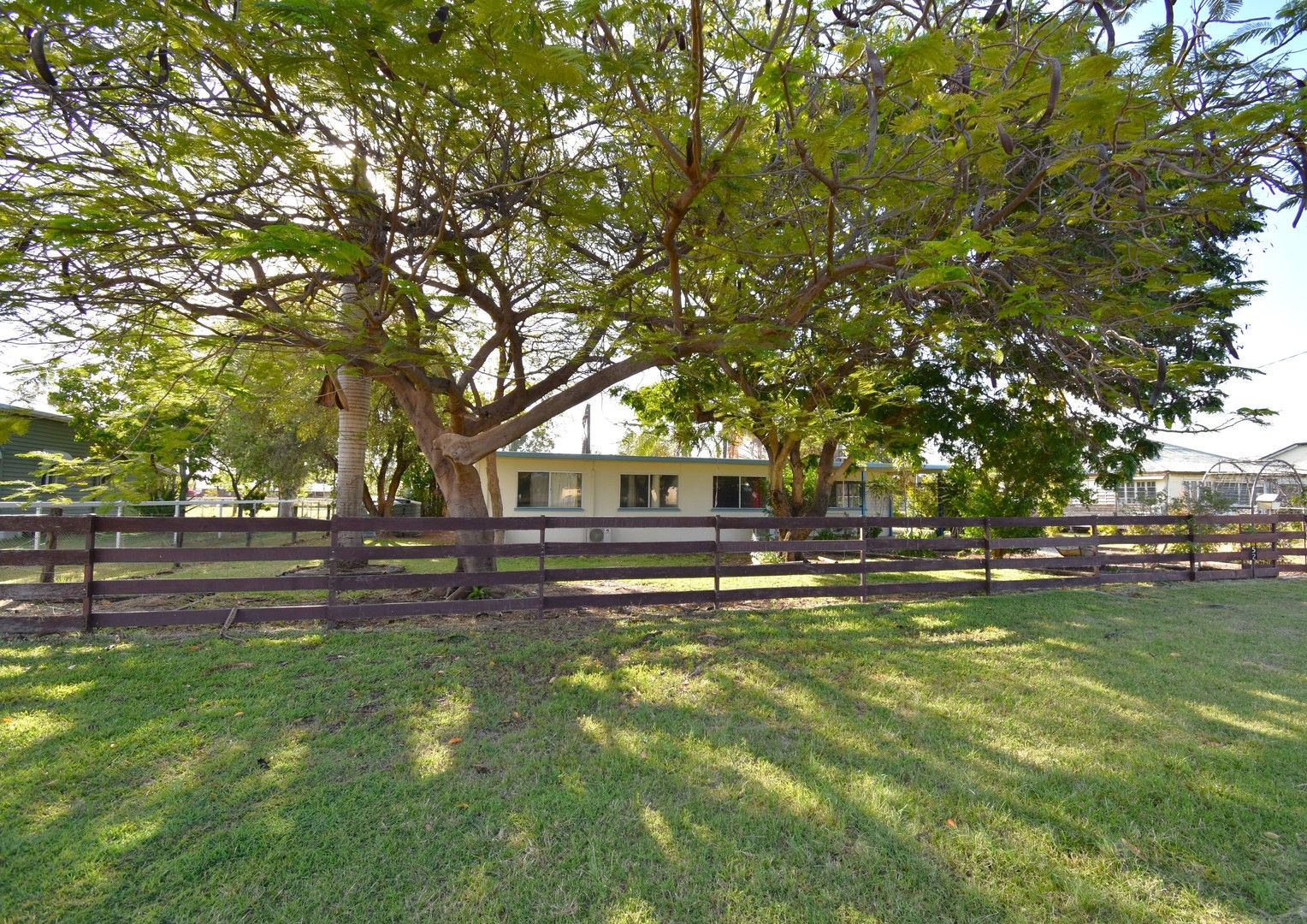 52 Willow Street, Barcaldine QLD 4725, Image 0