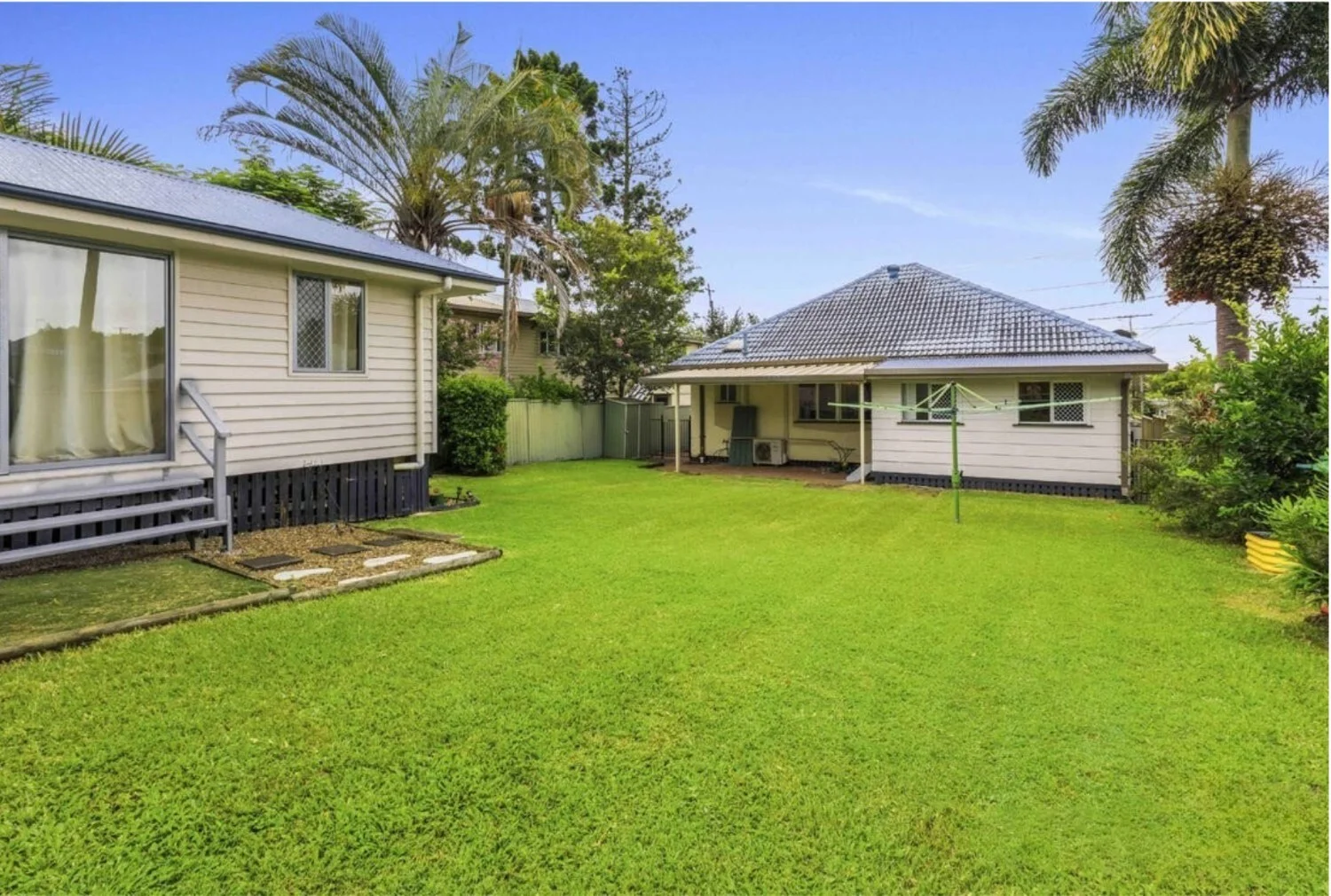 45 BROADWATER ROAD, Mount Gravatt East QLD 4122