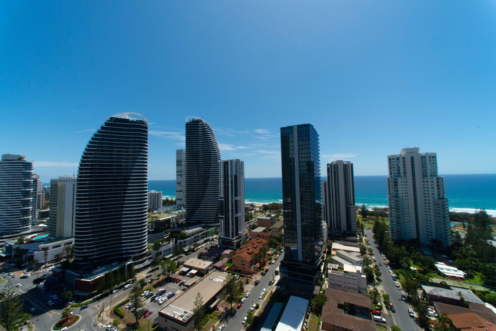 2604/2663 GOLD COAST HIGHWAY, Broadbeach QLD 4218, Image 2