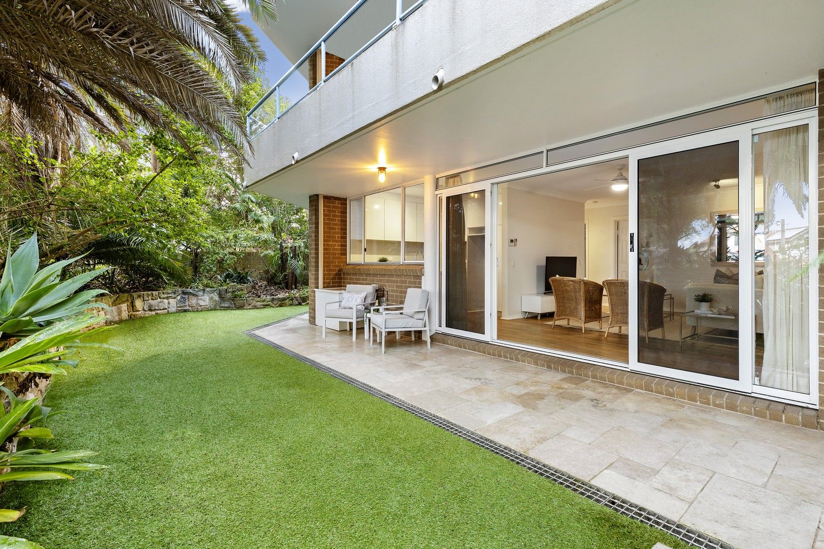 1/61-63 Queenscliff Road, Queenscliff NSW 2096, Image 1