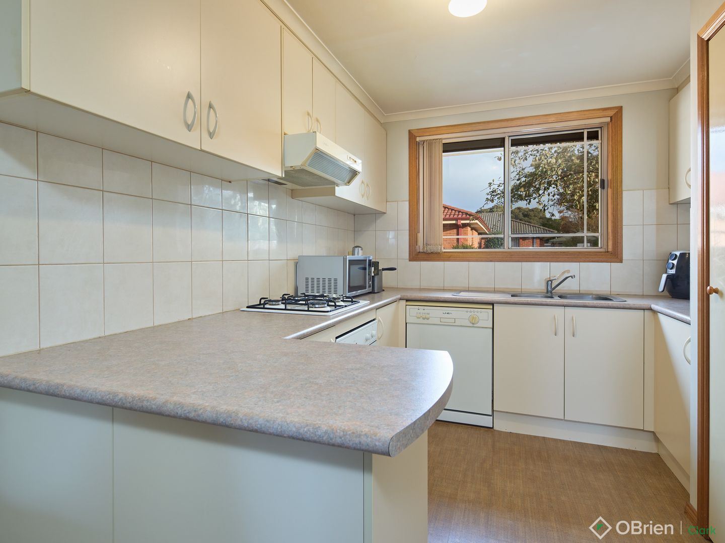 6/3 Gumleaf Place, Drouin VIC 3818, Image 1