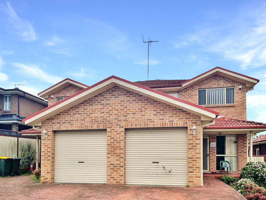 3 bedrooms Duplex in 111 Newton Road BLACKTOWN NSW, 2148