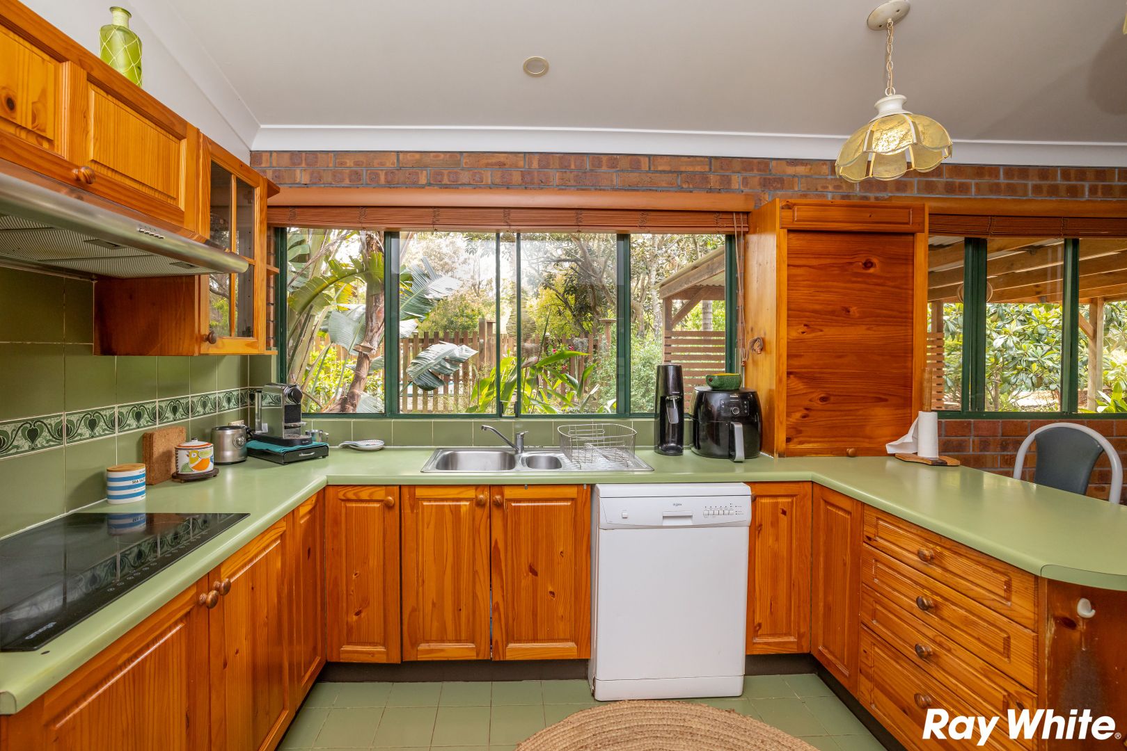 11 Oakview Drive, Hallidays Point NSW 2430 House for Sale 1,150,000