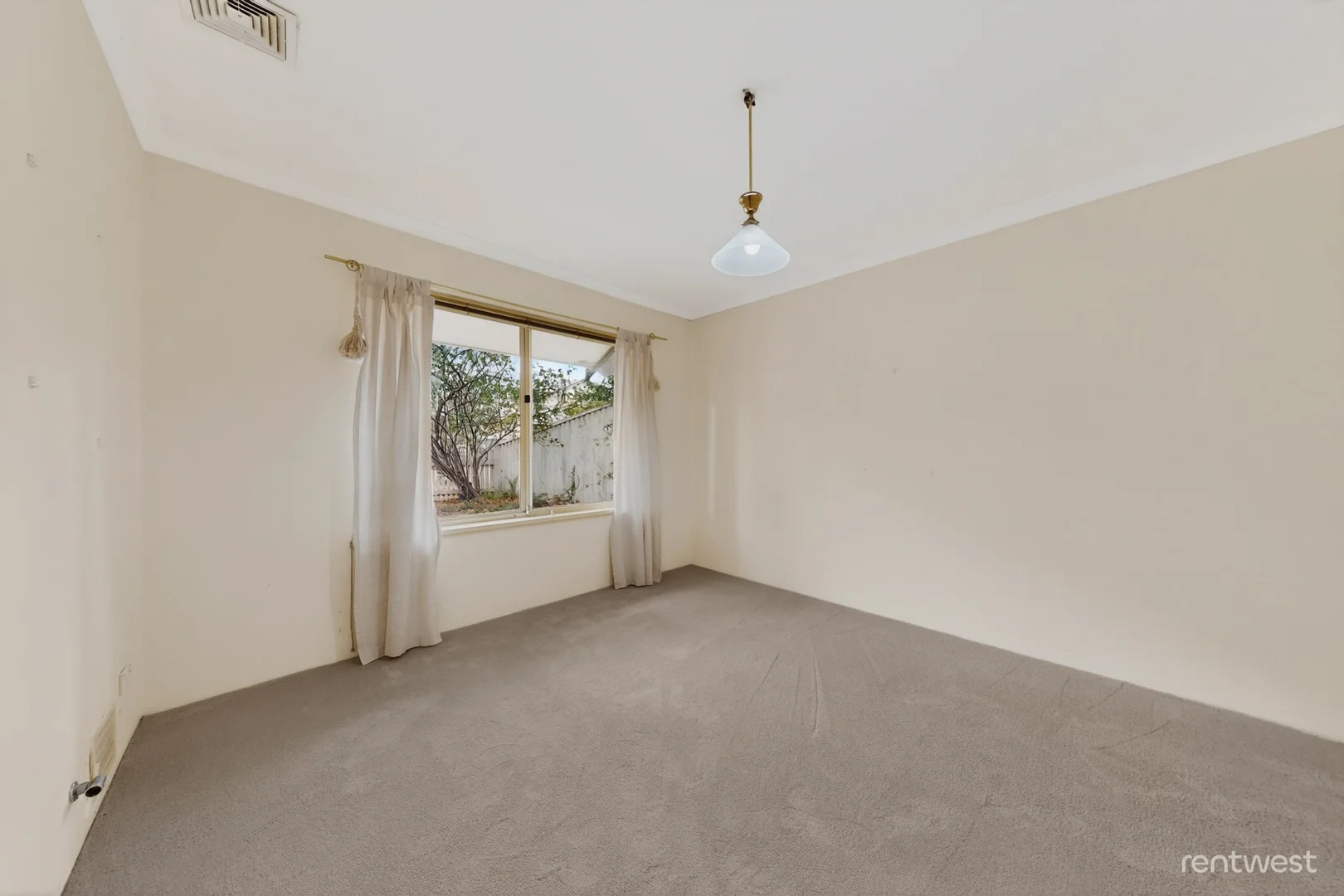 Additional image 12 of 15B Sleat Rd, Mount Pleasant WA 6153