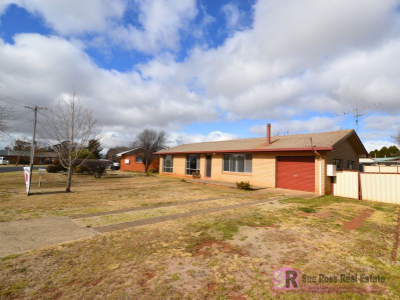 24 Youman Street, Guyra NSW 2365, Image 1