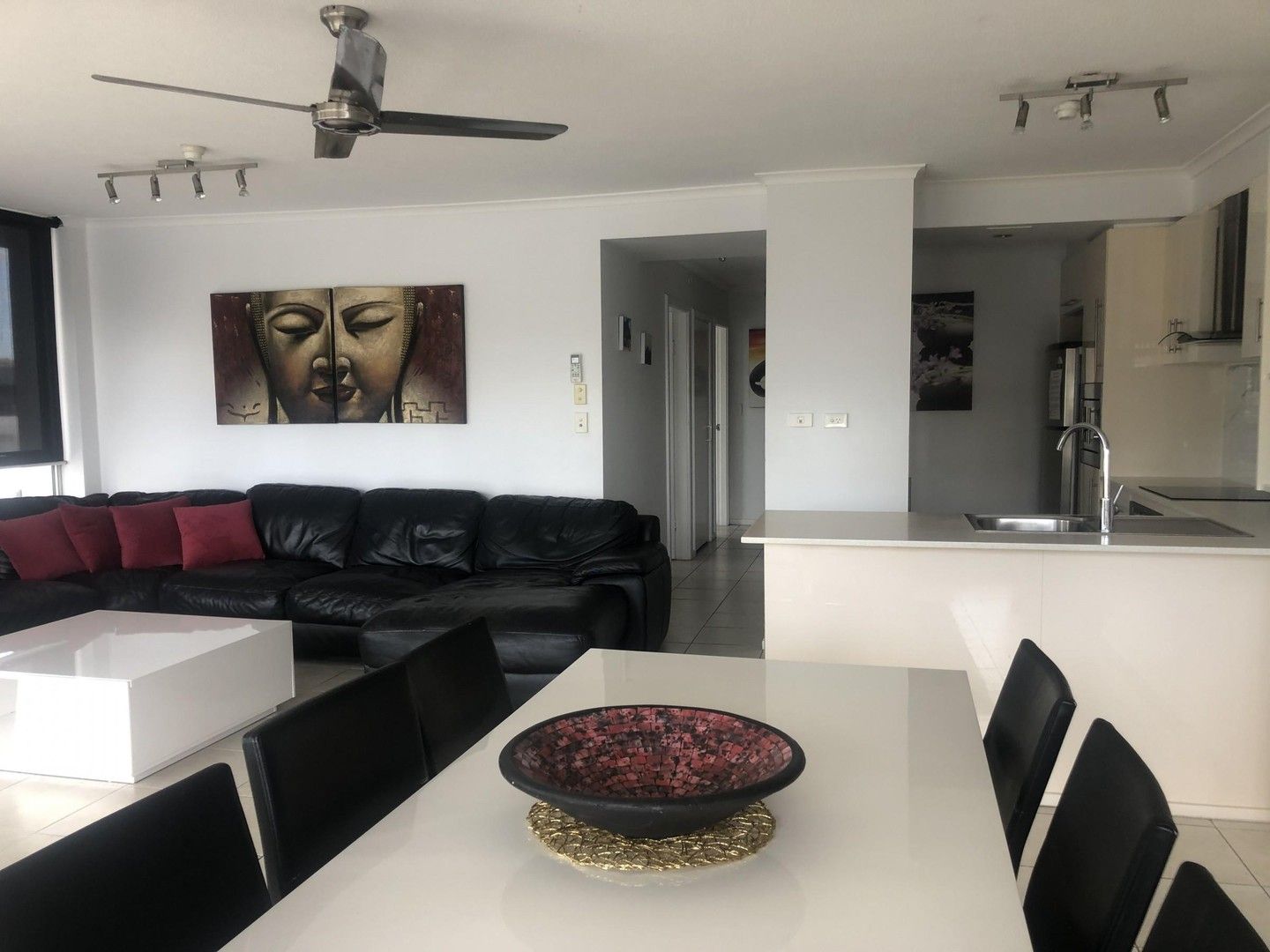 2 bedrooms Apartment / Unit / Flat in  SURFERS PARADISE QLD, 4217